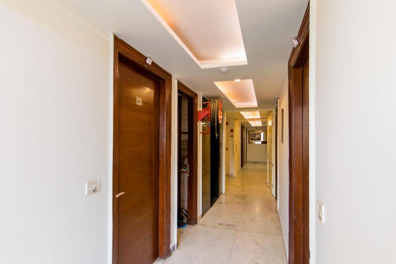 Baba Residency - 5 Minutes From Railway Station 3*