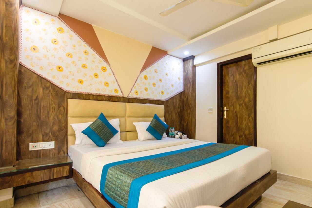 Hotel Baba Residency - 5 Minutes From Railway Station New Delhi