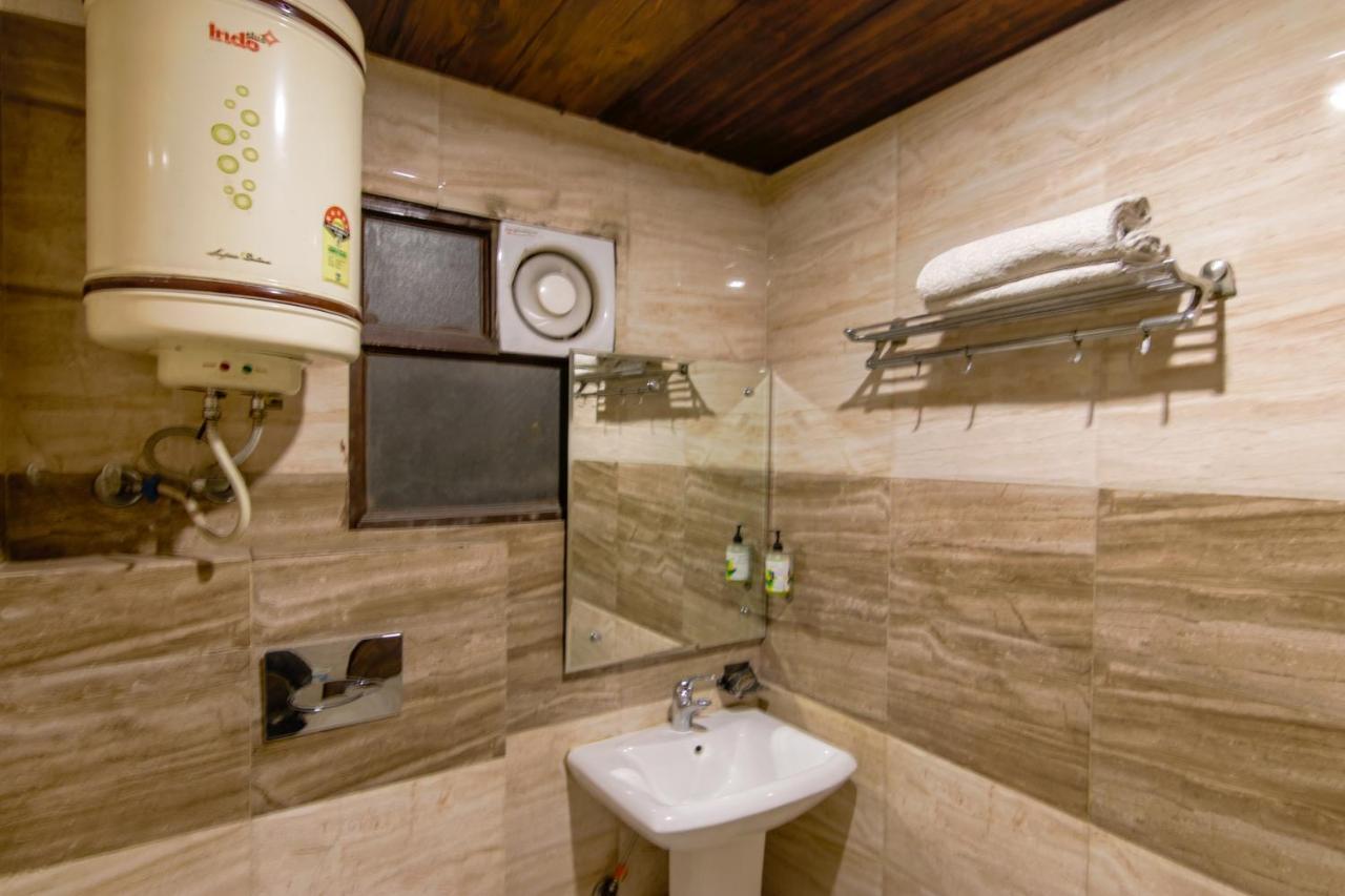 Hotel Baba Residency - 5 Minutes From Railway Station